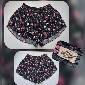 Hollister Black and Pink Pull-on Shorts Floral Design Size Med